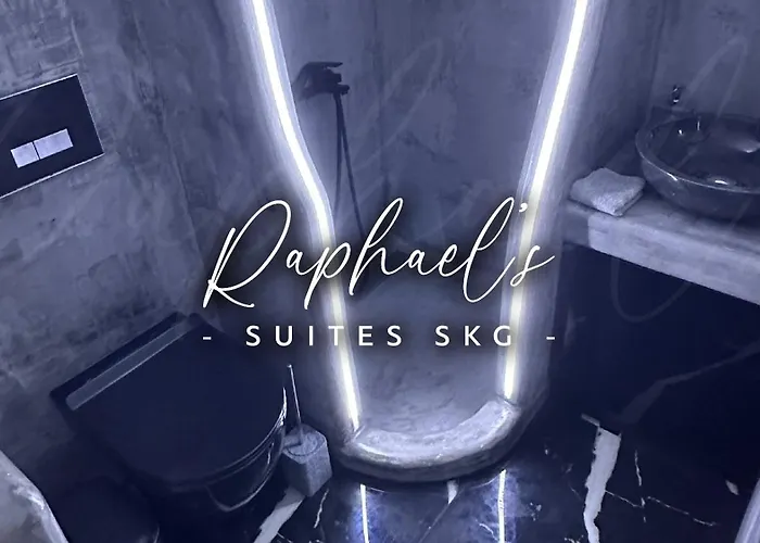 Raphael\'S Suites Skg